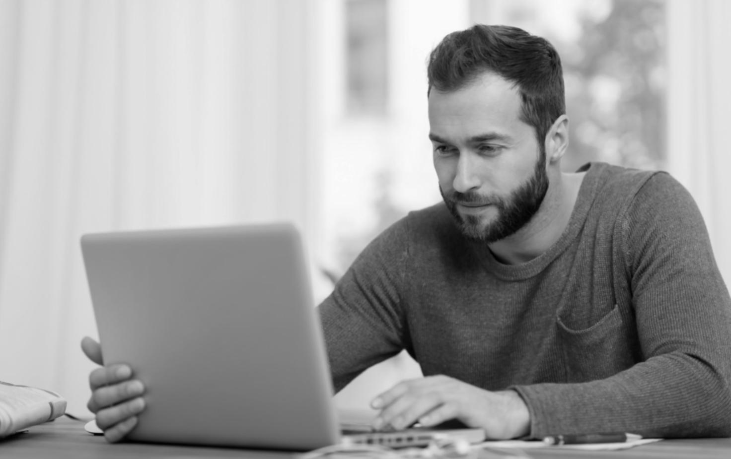 Sesión de educación financiera en Belunivaro